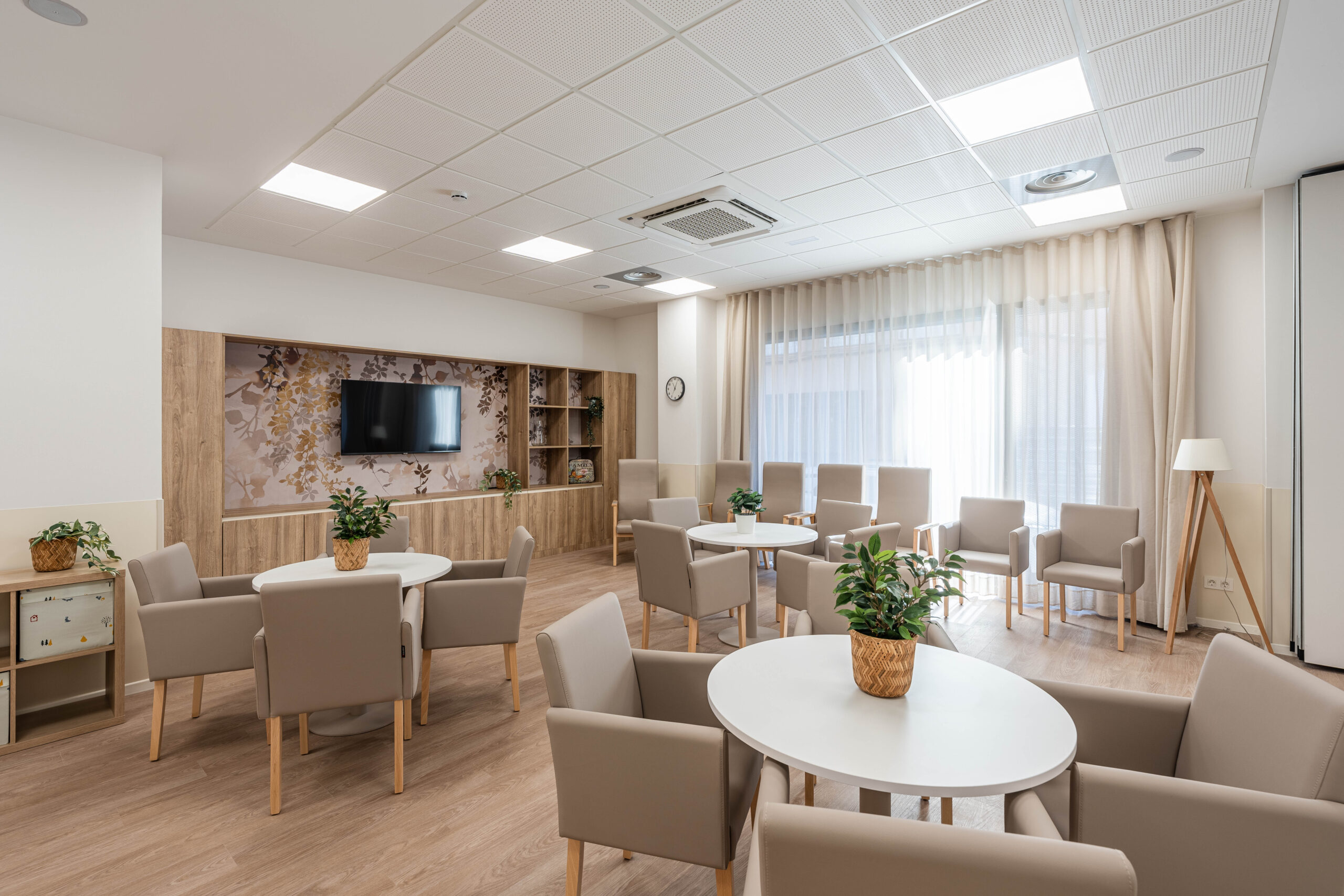 Sala de convivencia Vallparadís Badalona Casa Badina